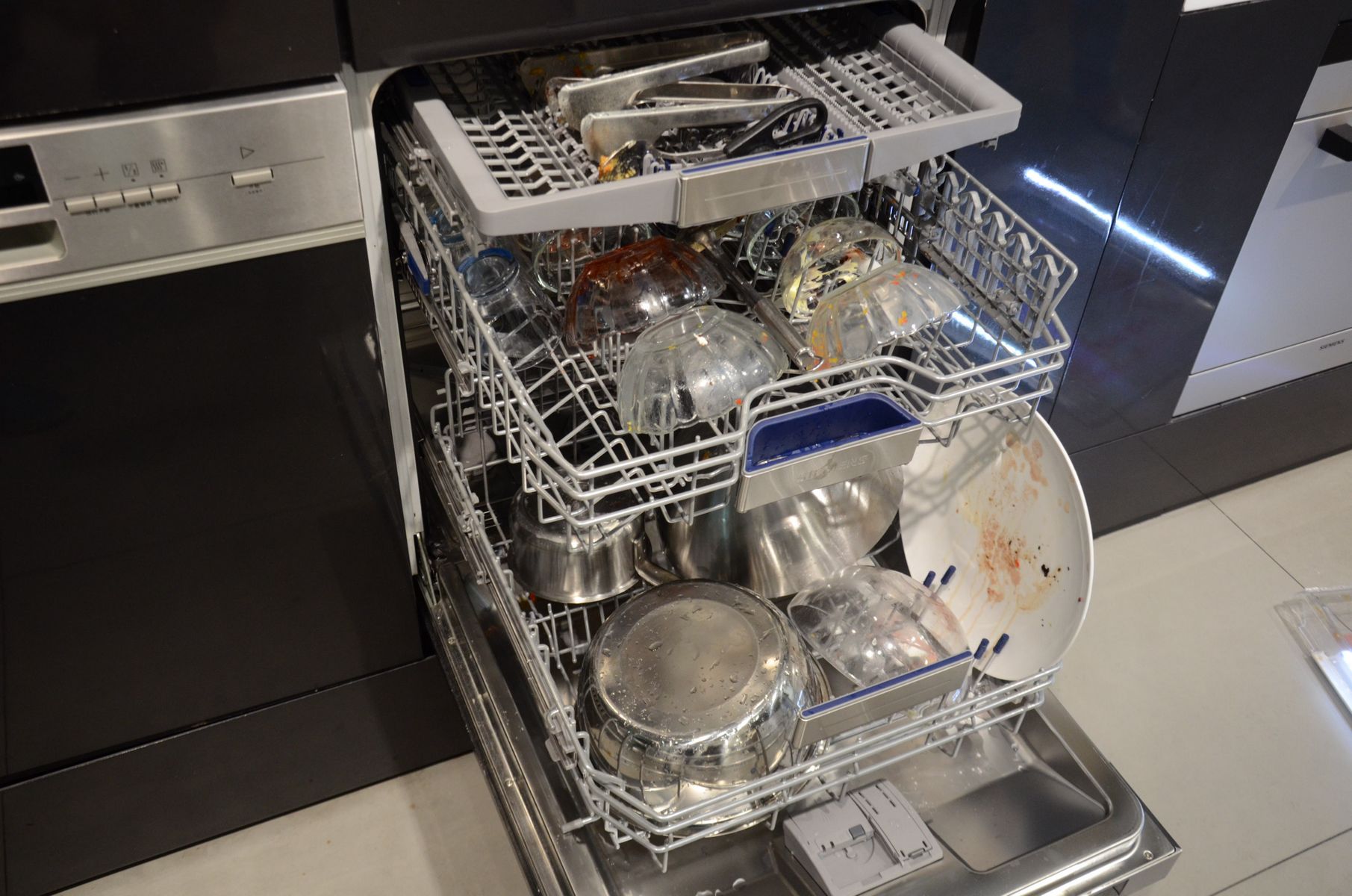 购买自动洗碗机的常见因素有哪些？你知道吗？