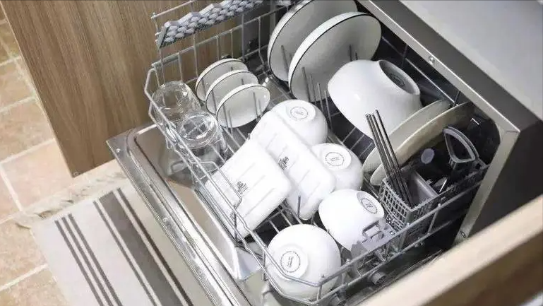 洗碗机的“7买7不买”都是经验教训