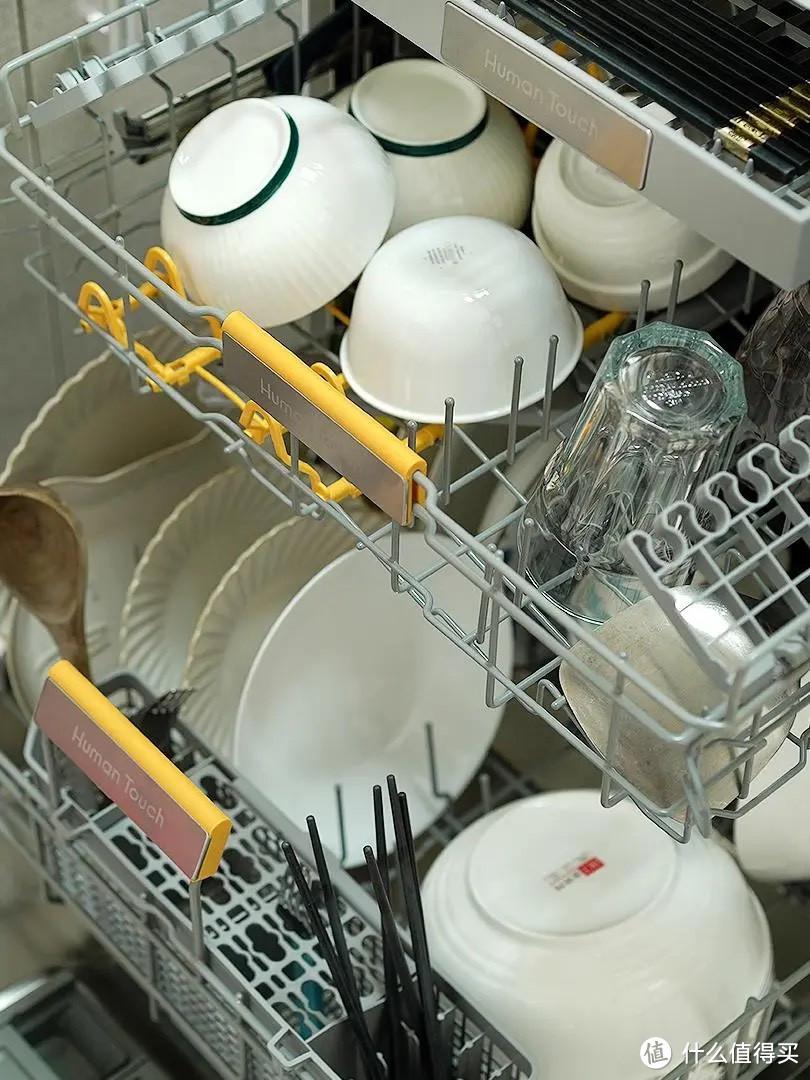 母婴级洗碗机清洗和消毒环节同样重要，你知道吗？